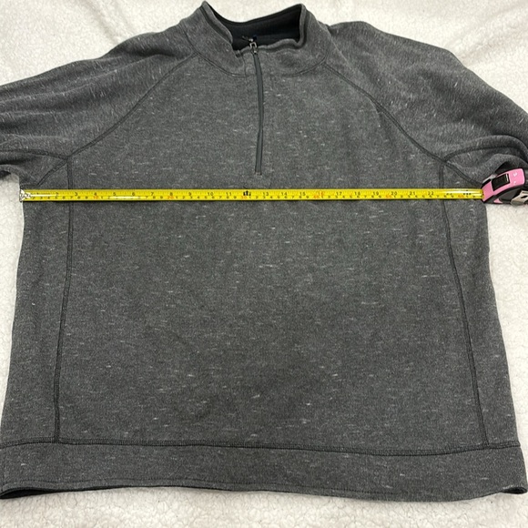 Tommy Bahama Gray/Black Reversible Half Zip - Picture 5 of 6